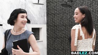 Slender ebony realtor fuck busty lesbian MILF client with strapon