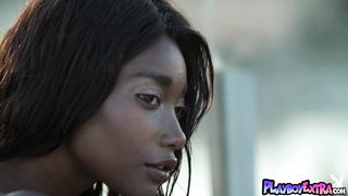 Bombastic ebony teen Mimi Desuka introduces her sweaty black pussy outdoor